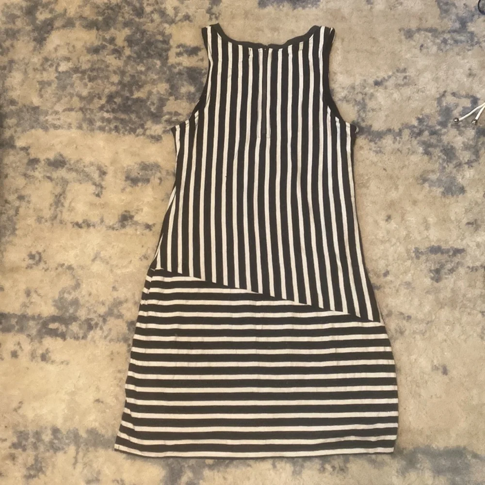 Black and white striped Sanctuary dress size medium - Picture 3 of 5